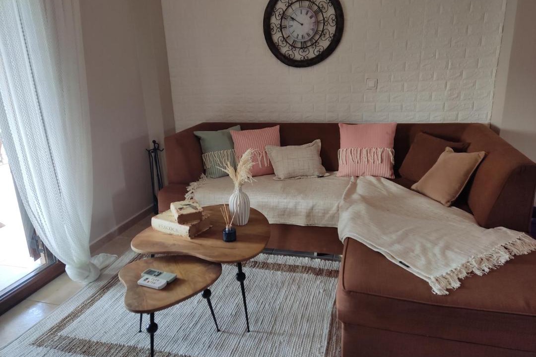 Photo of Livingroom in Omales