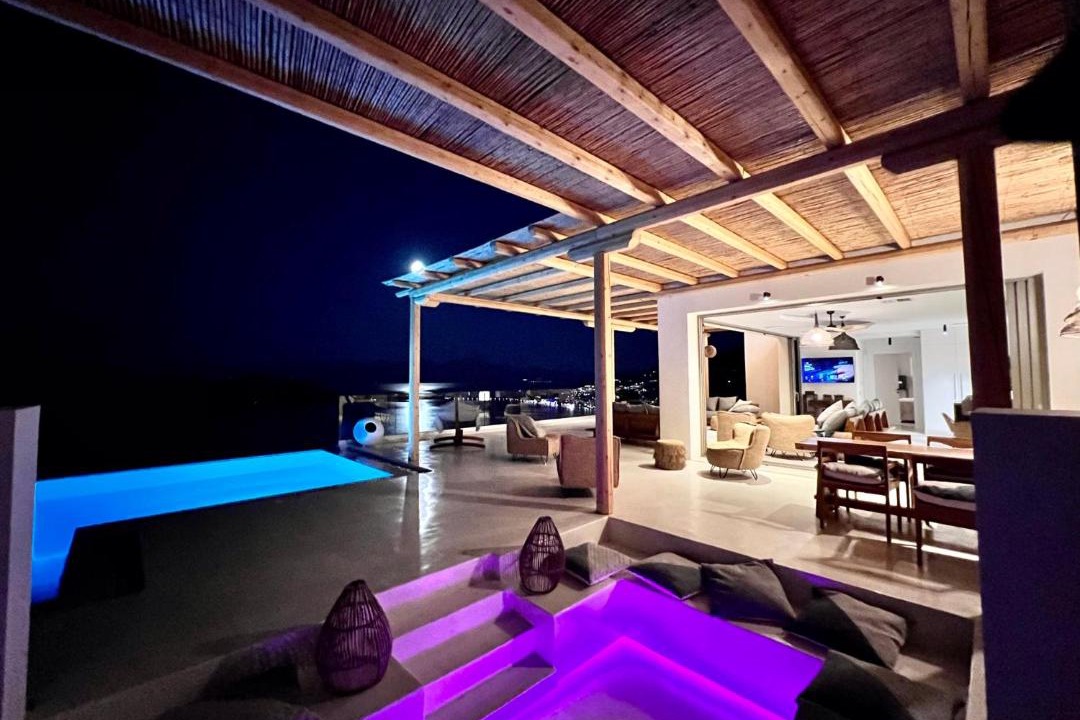 Photo of Livingroom in Elounda