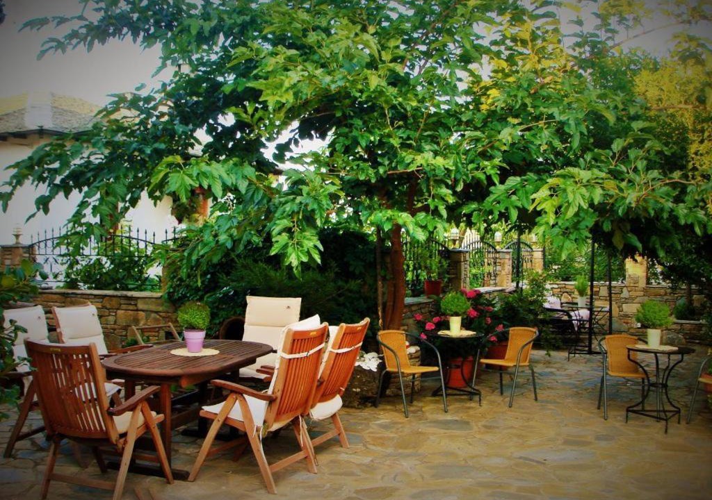 Photo of Patio Balcony in Olymbiaki Akti