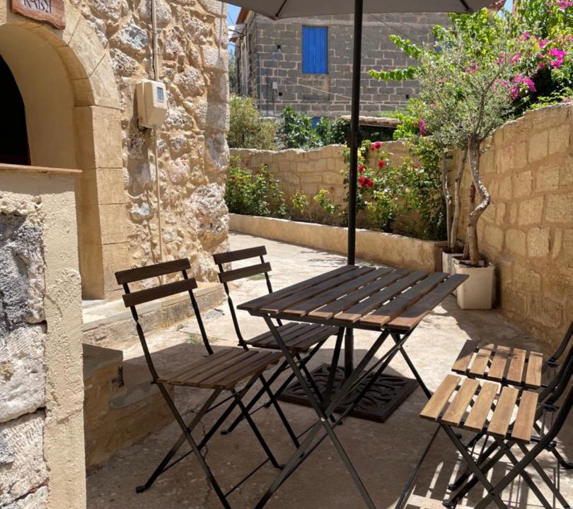 Photo of Patio Balcony in Kardamyli