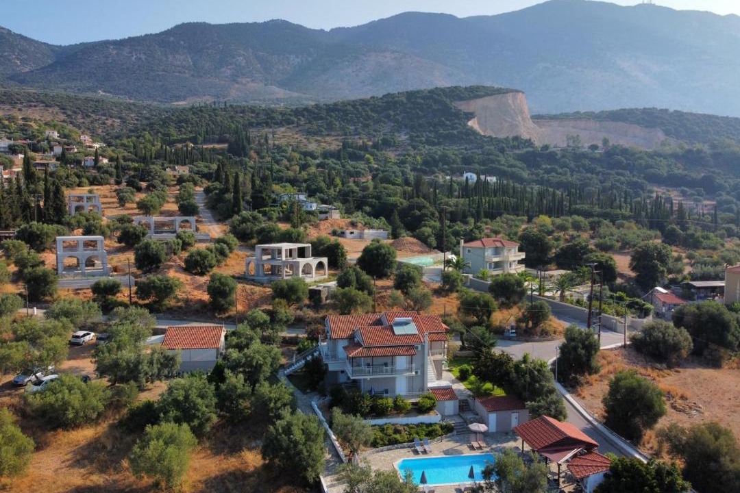 Photo of Others in Leivathos