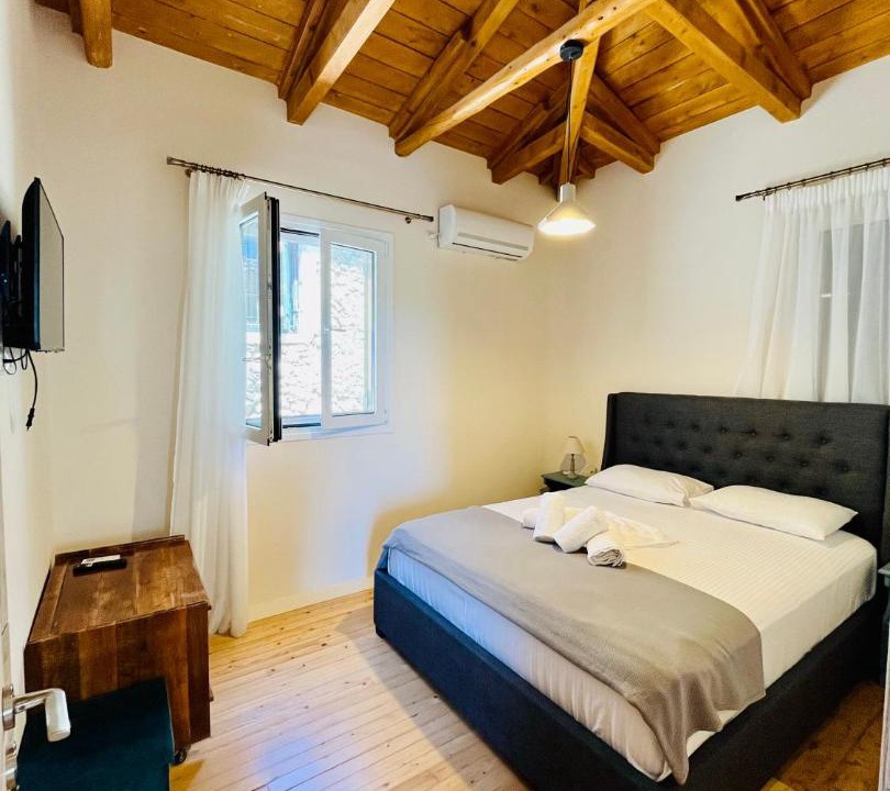 Photo of Bedroom in Kavallos