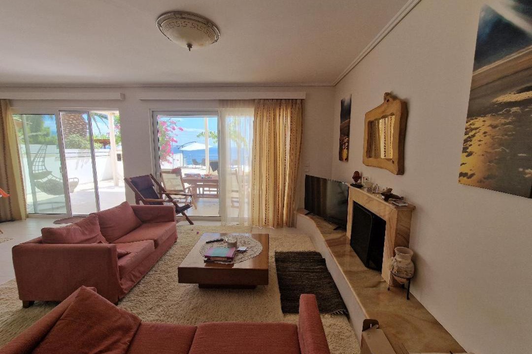 Photo of Livingroom in Isthmia