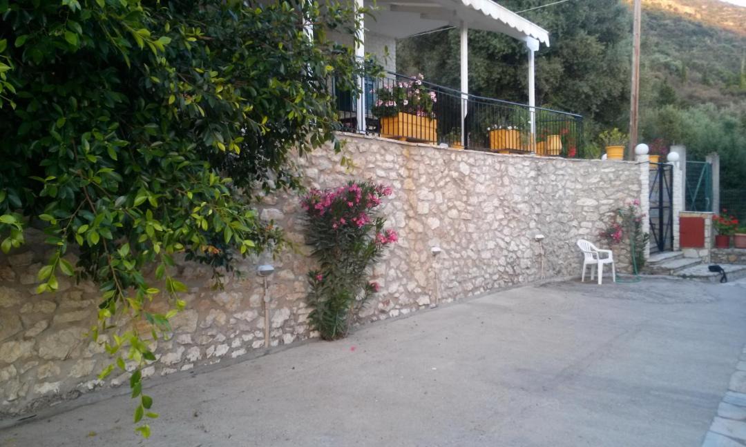 Photo of Others in Mikros Gialos