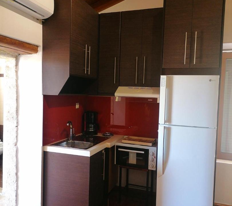Photo of Kitchen in Makhairoi