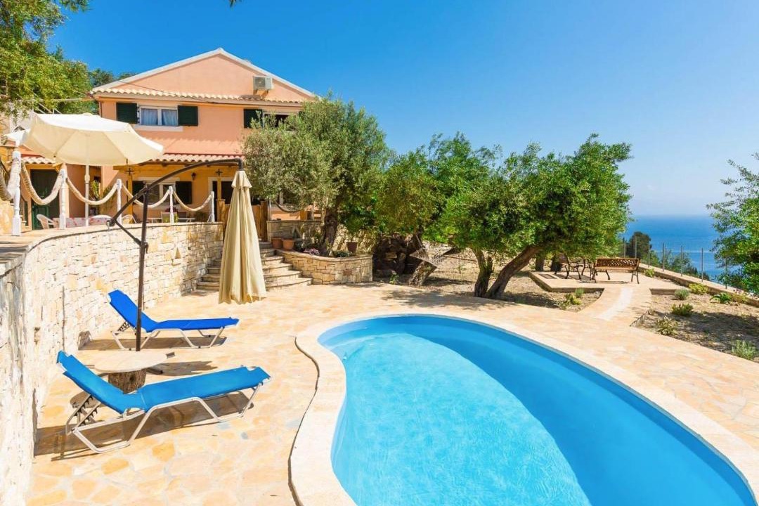 Photo of Outdoor in Koutsi