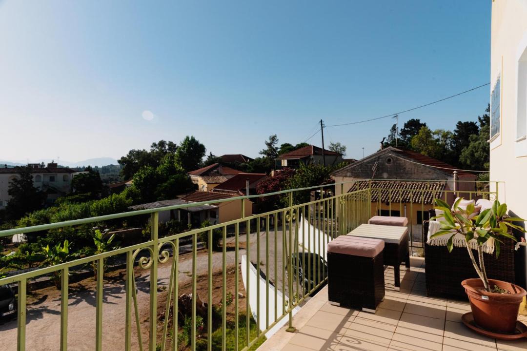 Photo of Patio Balcony in Molos