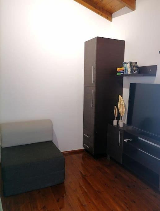 Photo of Livingroom in Makhairoi