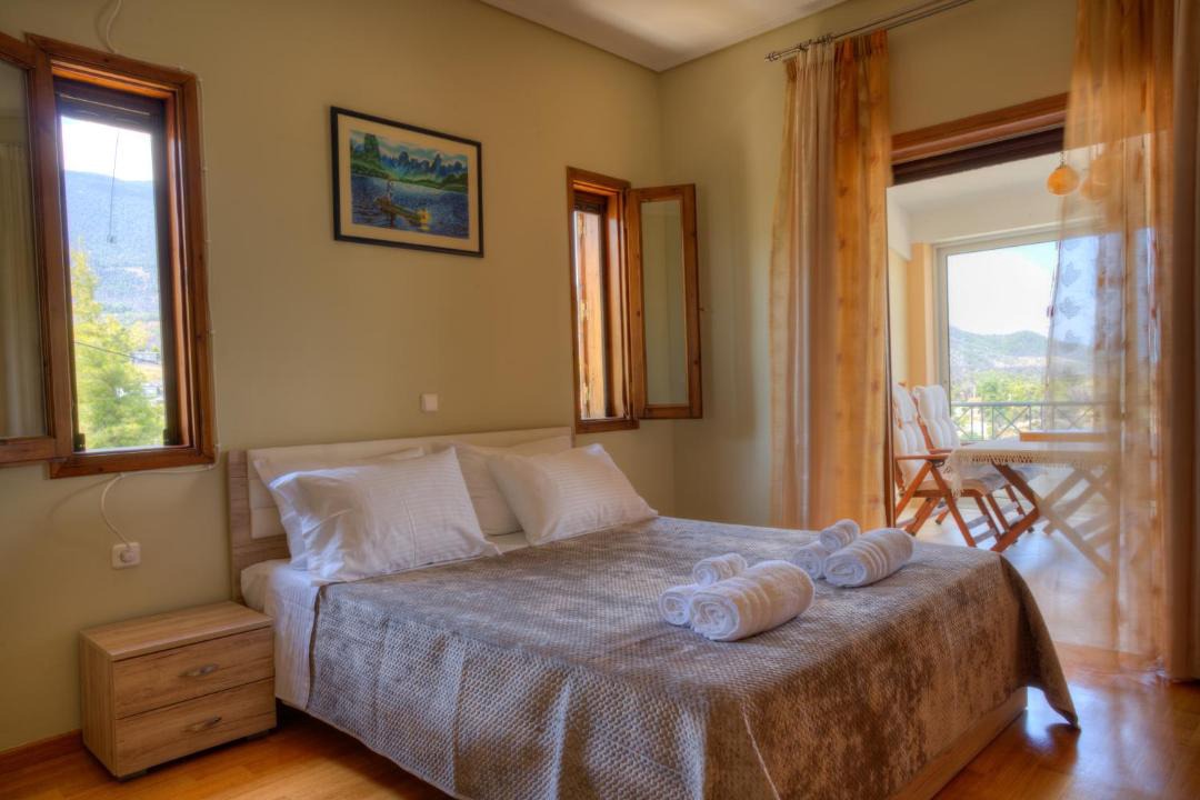Photo of Bedroom in Platistomo