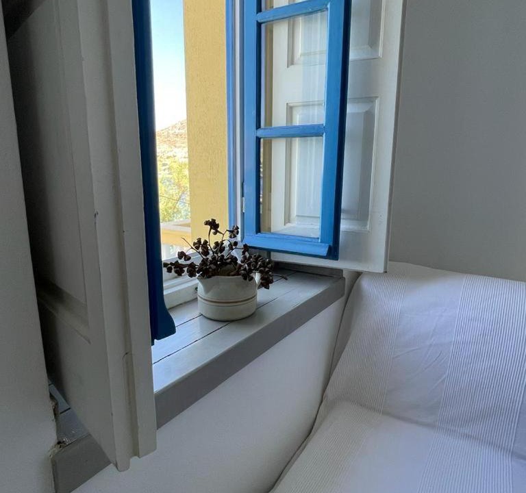 Photo of Bedroom in Leros