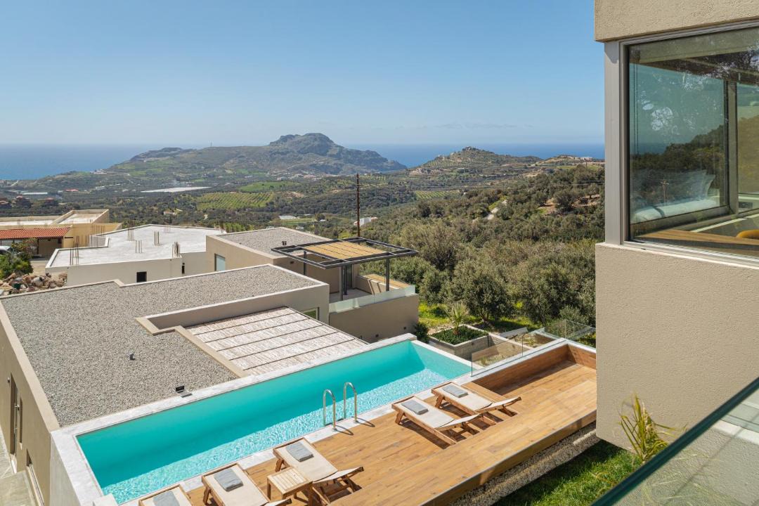 Photo of Outdoor in Monopari