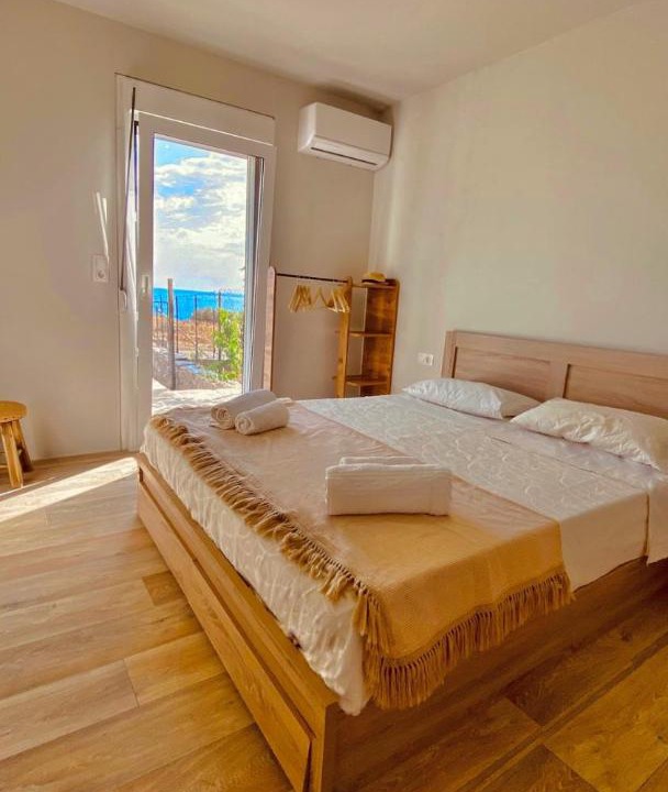 Photo of Bedroom in Minoa Pediada