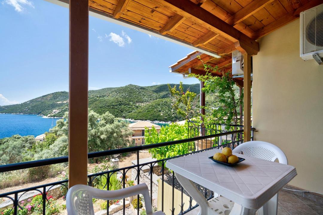 Photo of Patio Balcony in Mikros Gialos