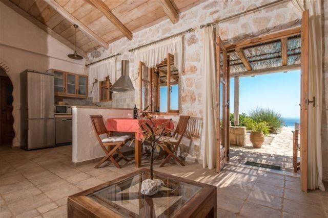 Photo of Livingroom in Korithi