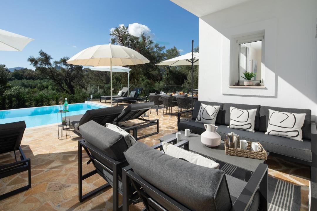 Photo of Patio Balcony in Perama