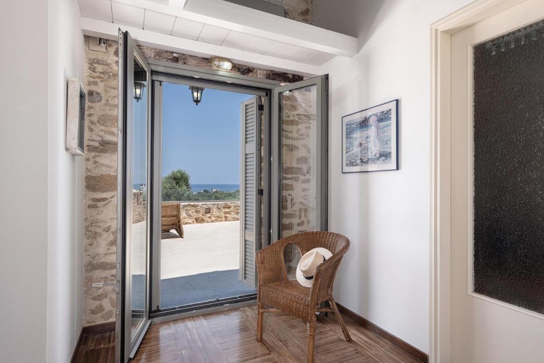 Photo of Others in Pyrgos Psilonerou