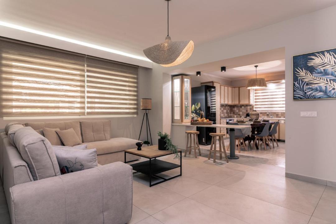 Photo of Livingroom in Ayios Kirikos