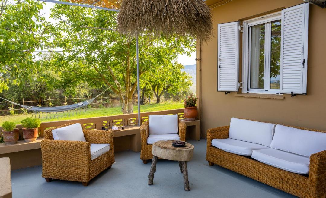 Photo of Patio Balcony in Loukerata