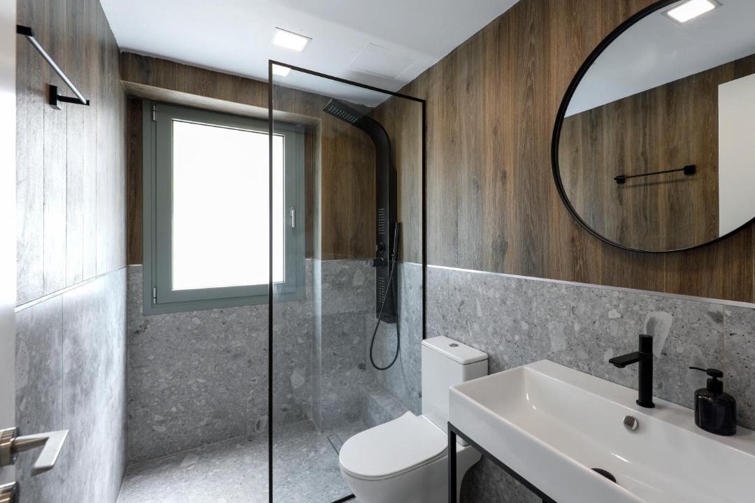 Photo of Bathroom in Diasella
