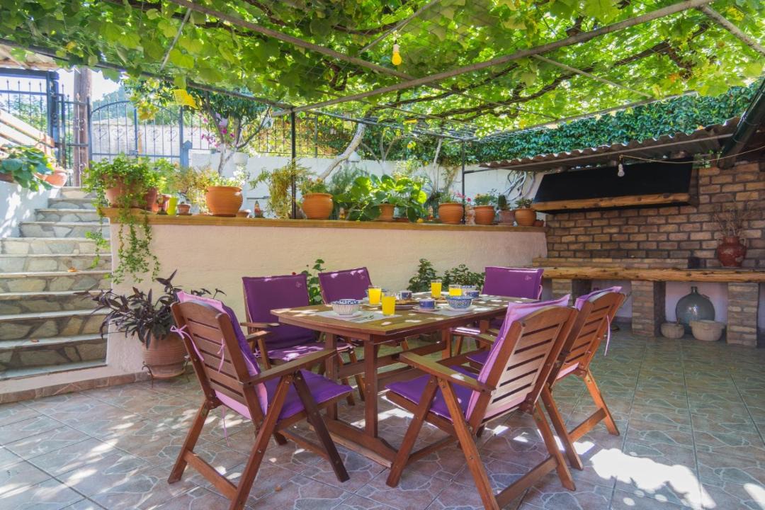 Photo of Patio Balcony in Doukades