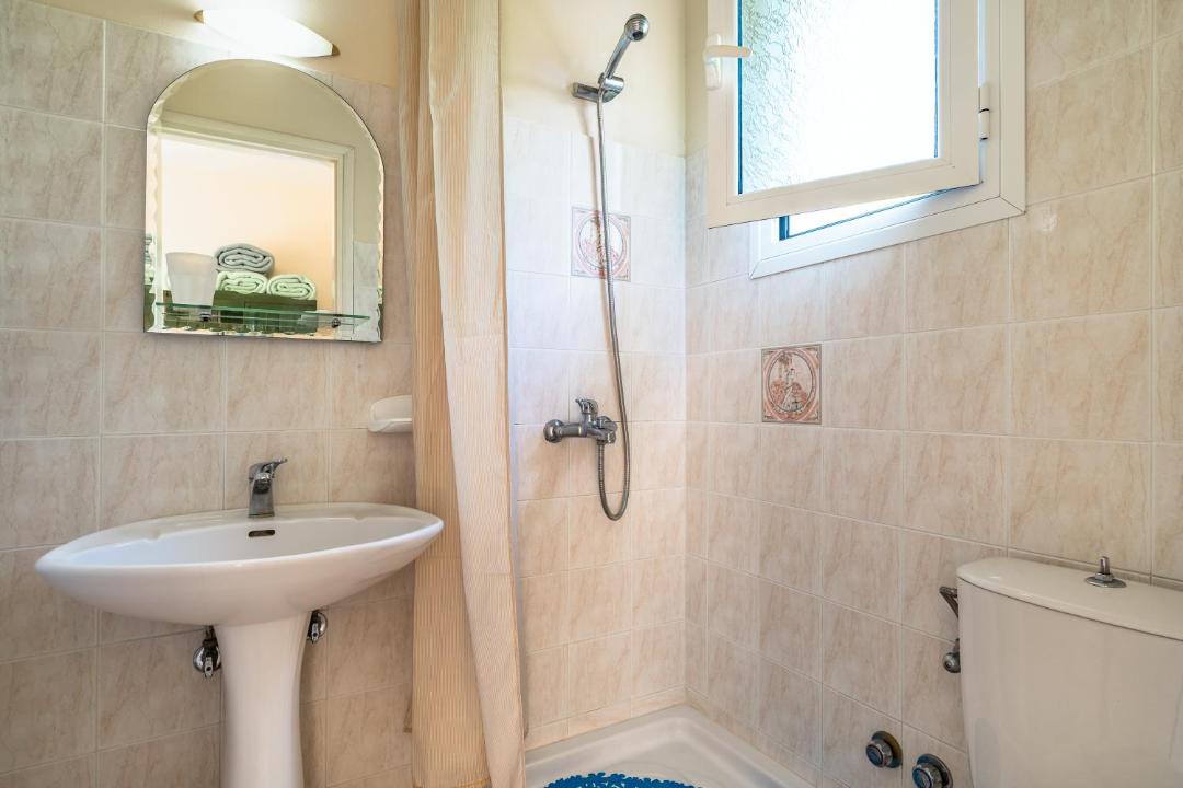 Photo of Bathroom in Kateleios