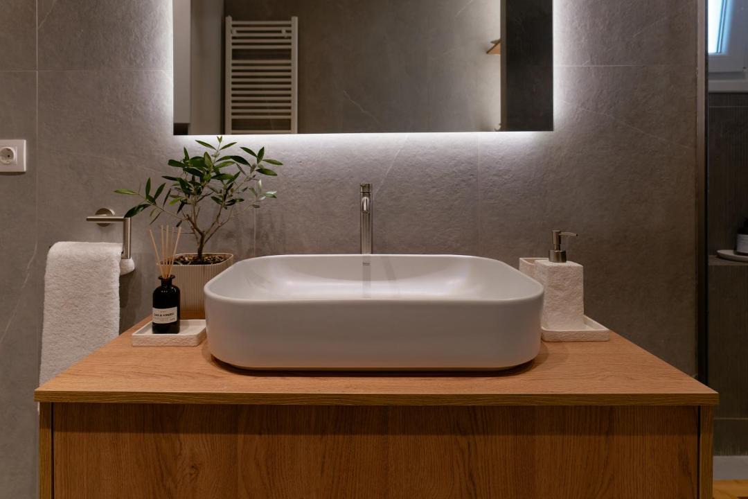 Photo of Bathroom in Makrigianni