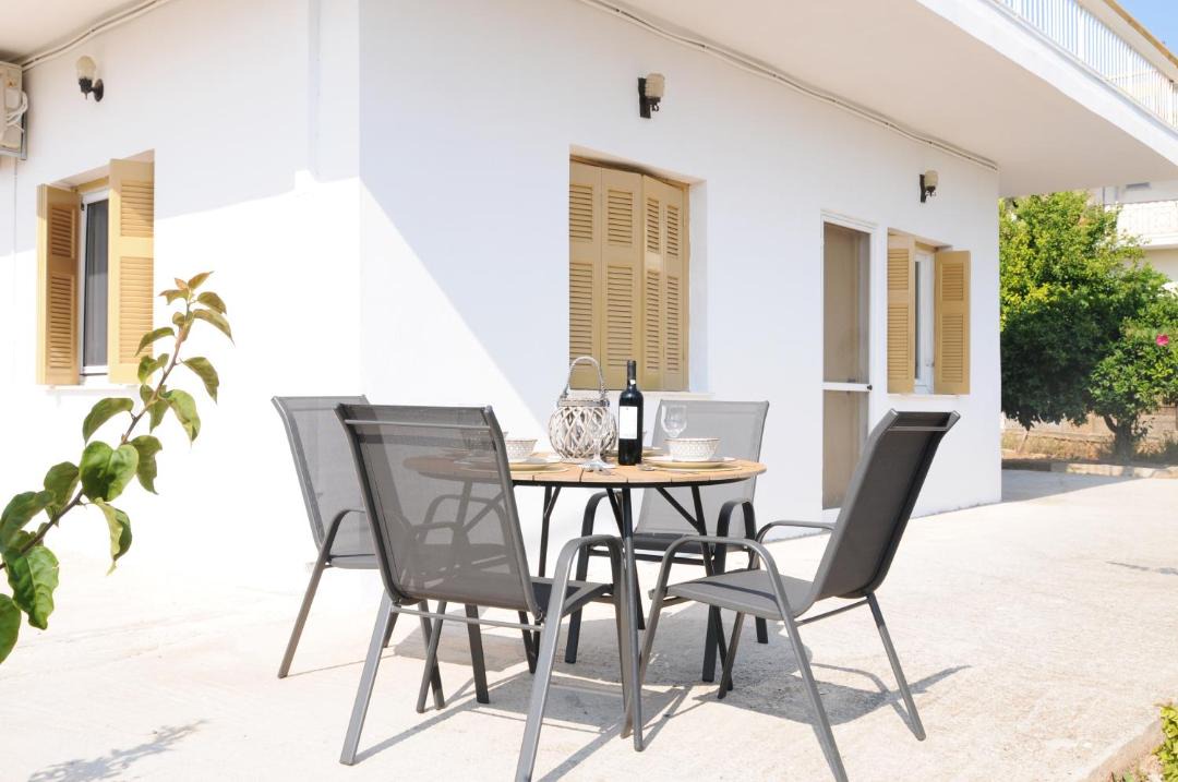 Photo of Patio Balcony in Isthmia