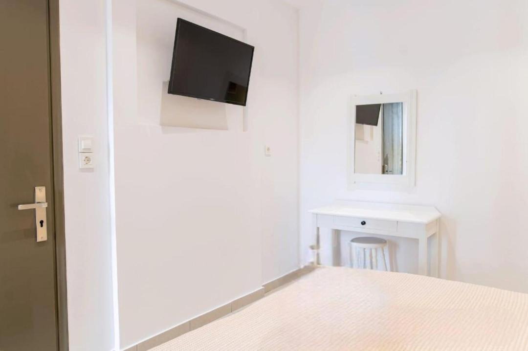 Photo of Bedroom in Lambi