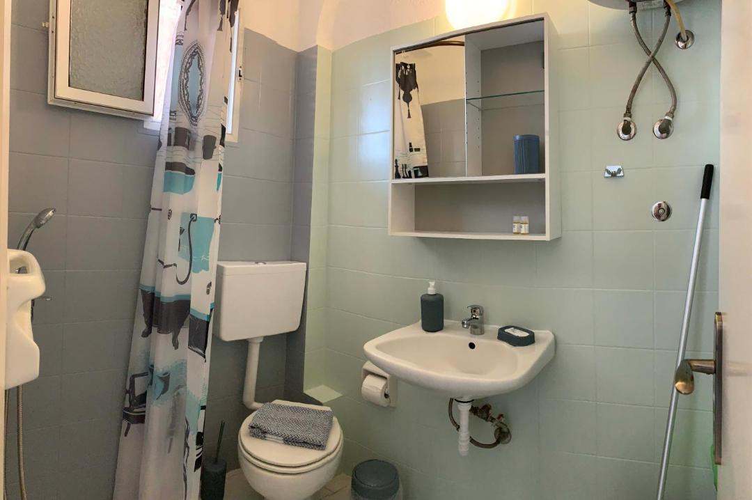 Photo of Bathroom in Polichrono