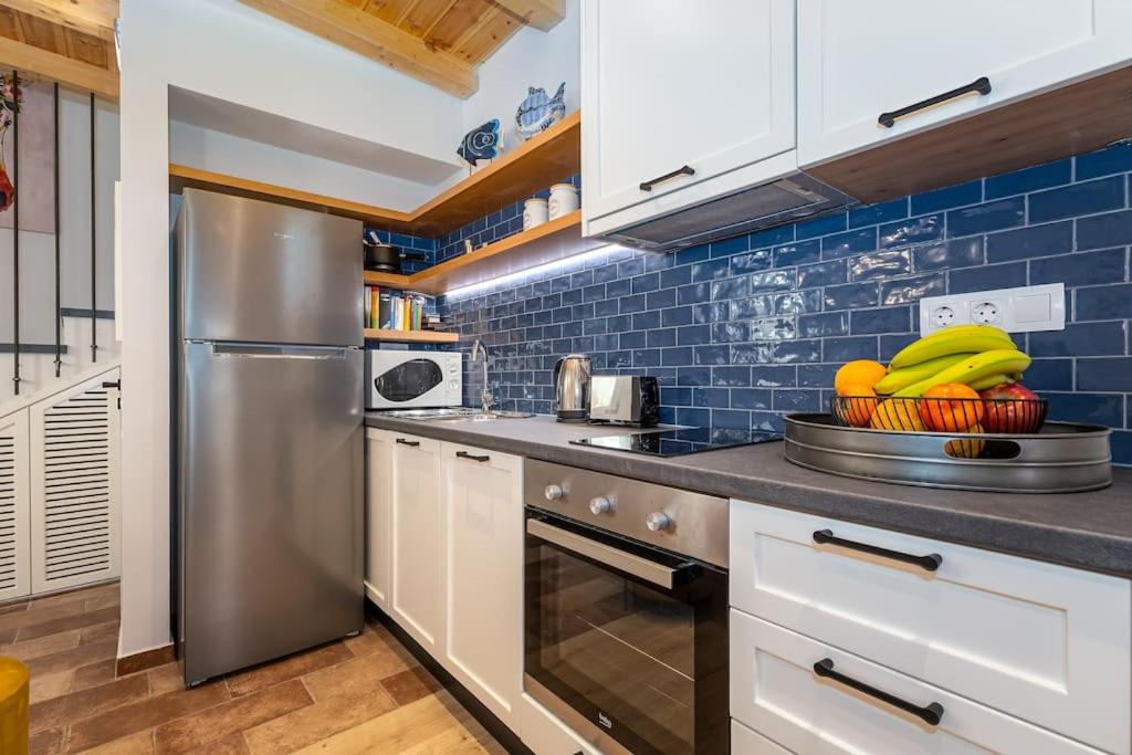 Photo of Kitchen in Liapades
