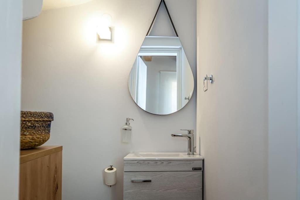 Photo of Bathroom in Liapades