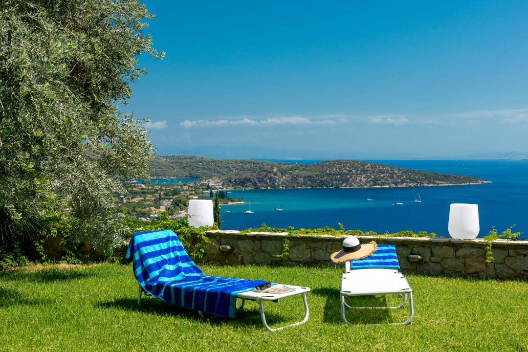 Photo of Outdoor in Melissopetra