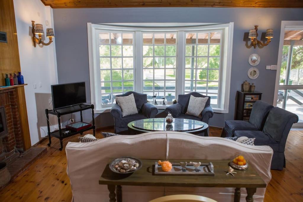Photo of Livingroom in Kato Alepochori
