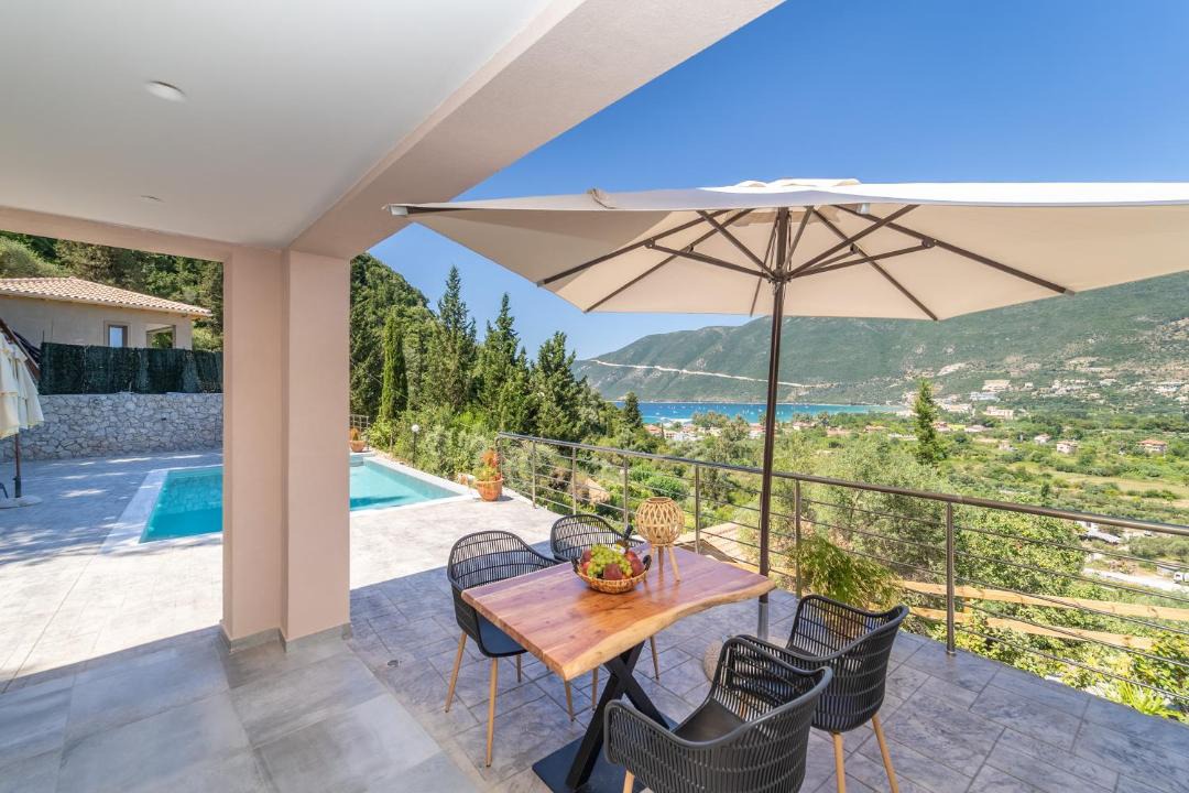 Photo of Patio Balcony in Evgiros