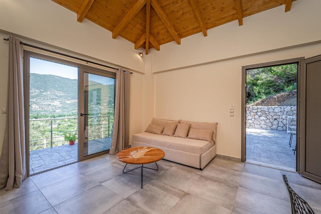 Photo of Livingroom in Evgiros