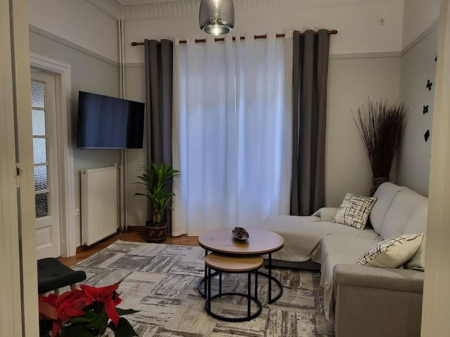 Photo of Livingroom in Plaka