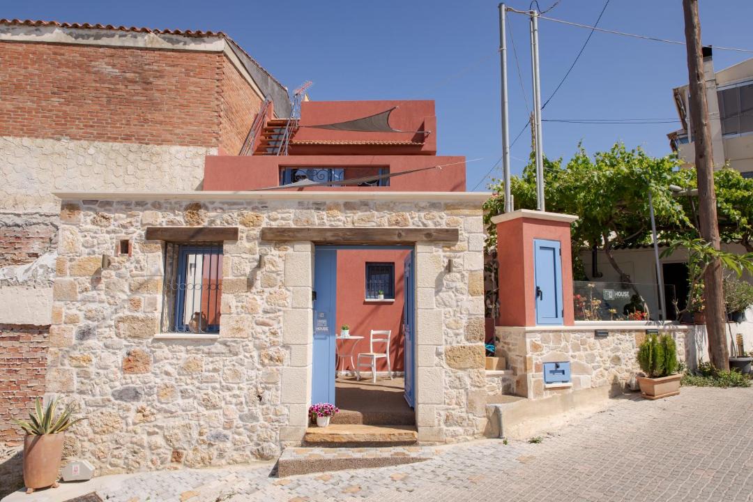 Photo of Others in Platanias Town