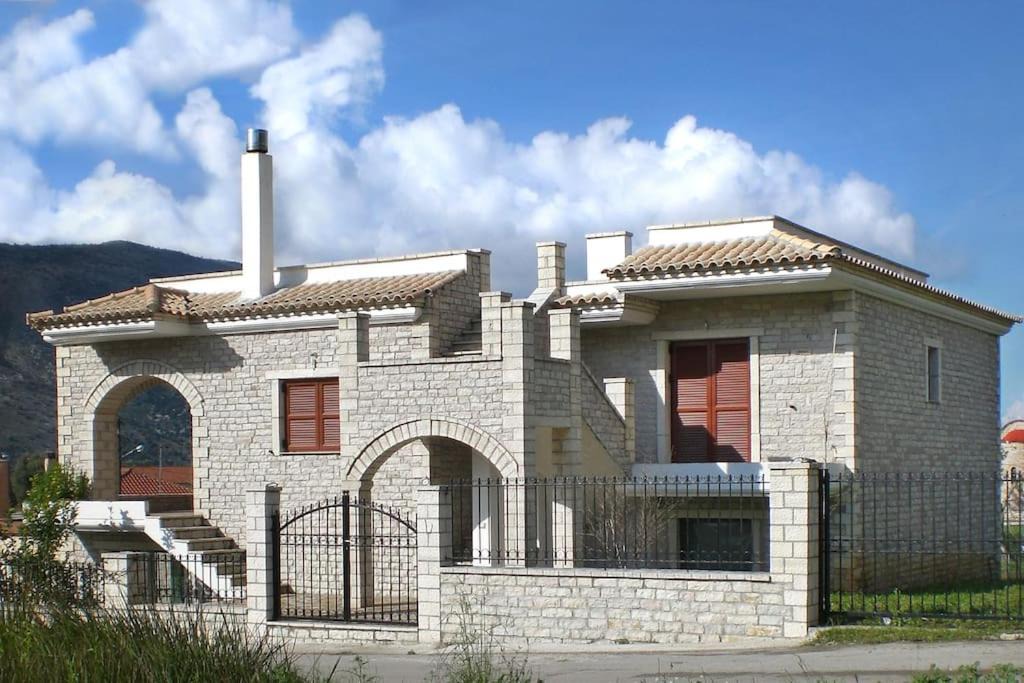 Photo of Buildings in Igoumenitsa