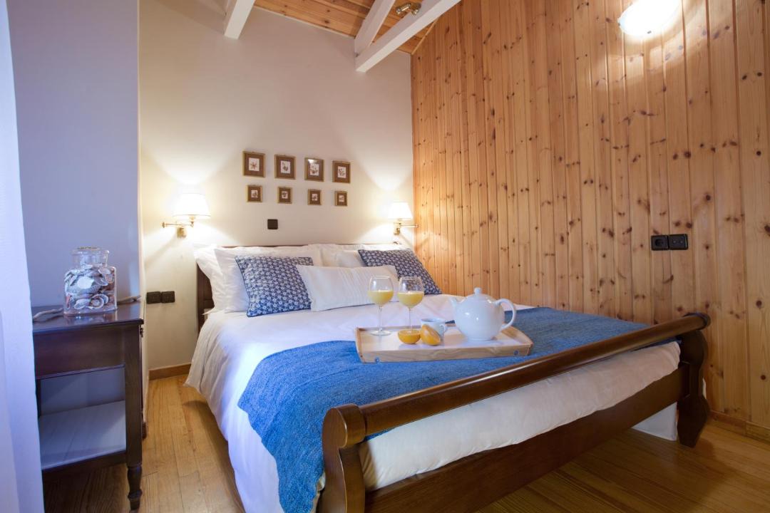 Photo of Bedroom in Sivros