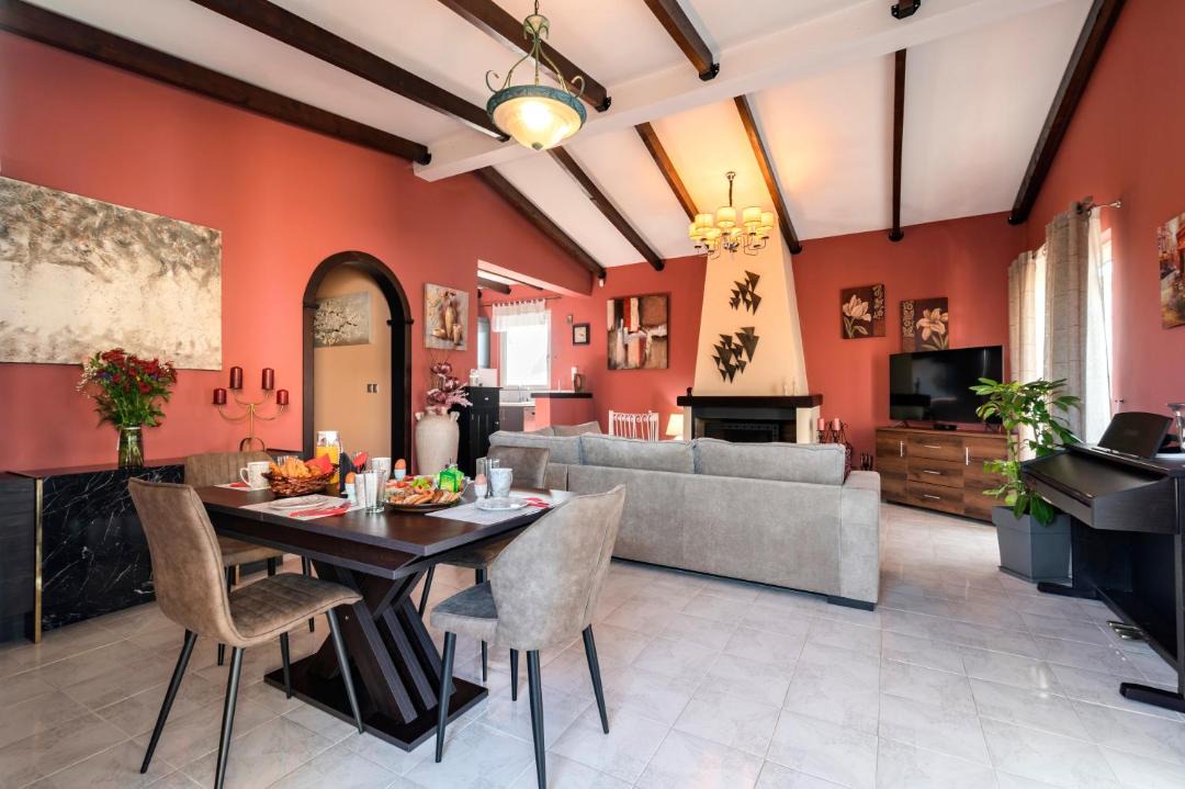 Photo of Livingroom in Soroni