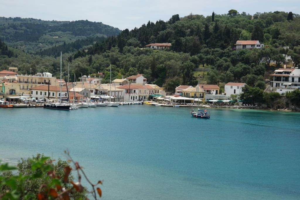 Photo of Others in Lakka