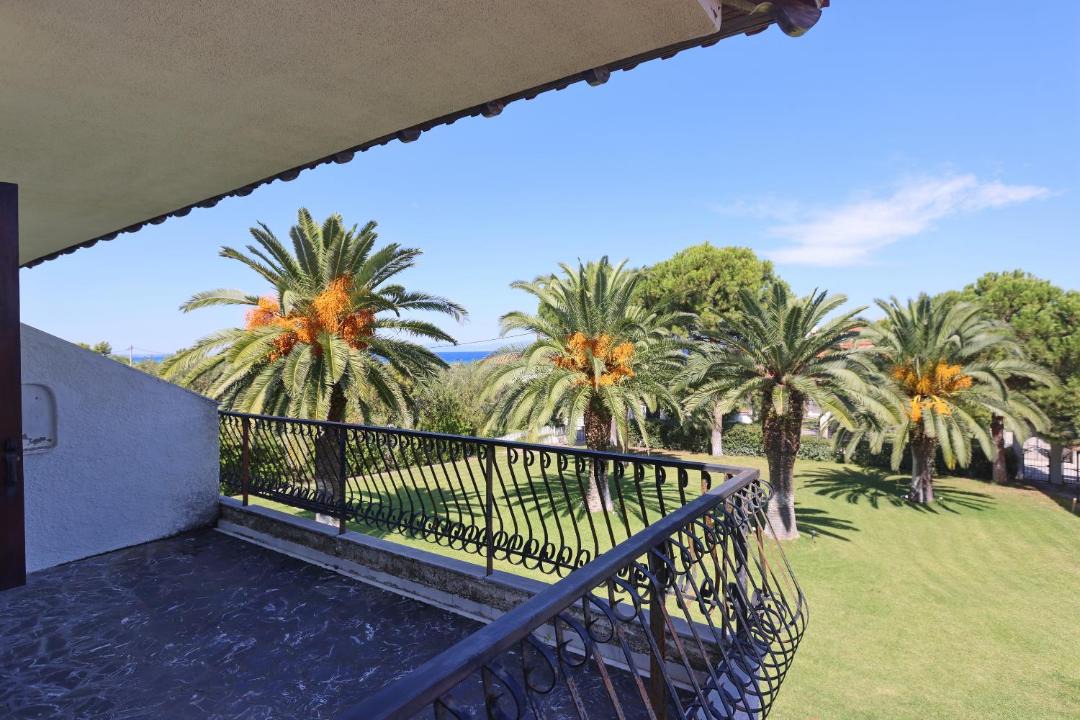 Photo of Patio Balcony in Haniotis