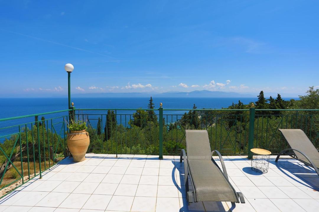 Photo of Patio Balcony in Koutsi