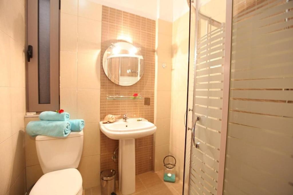 Photo of Bathroom in Monopari