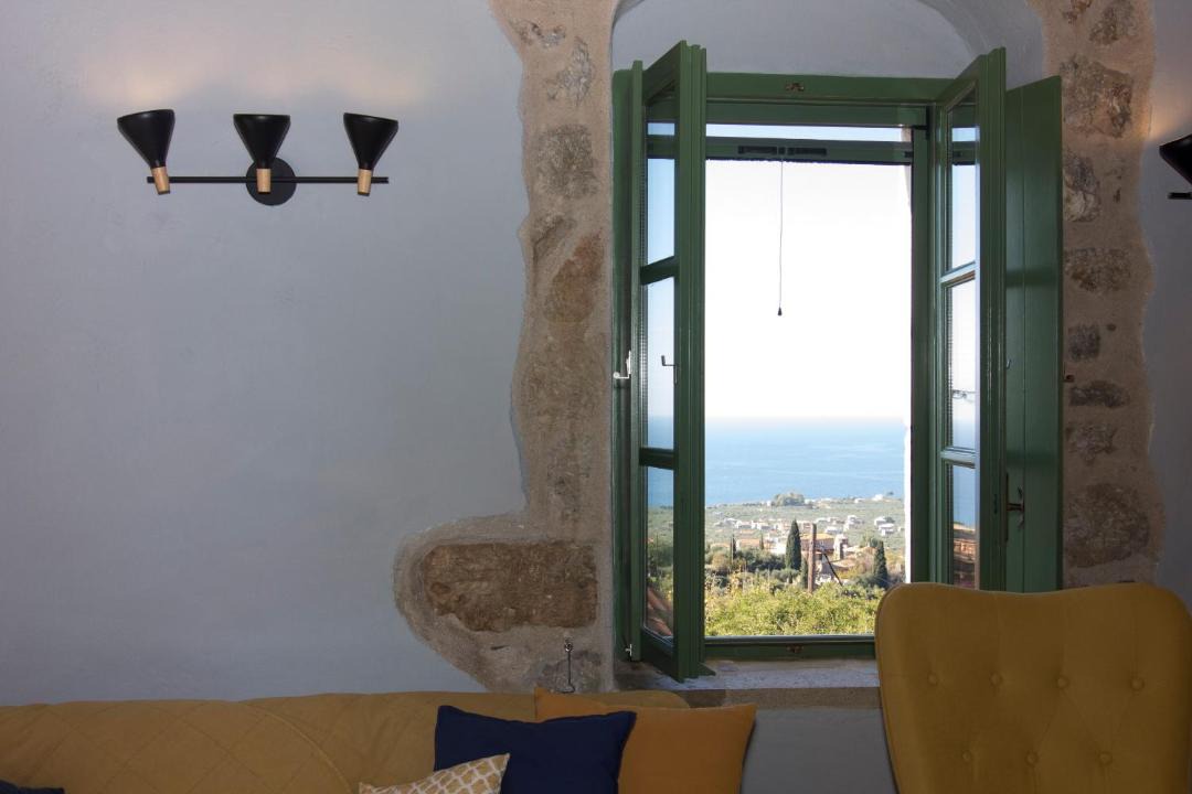 Photo of Livingroom in Lefktron