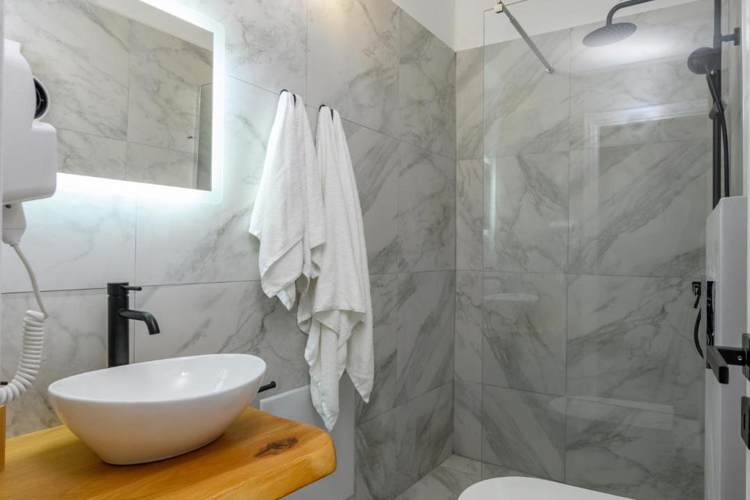 Photo of Bathroom in Leivathos