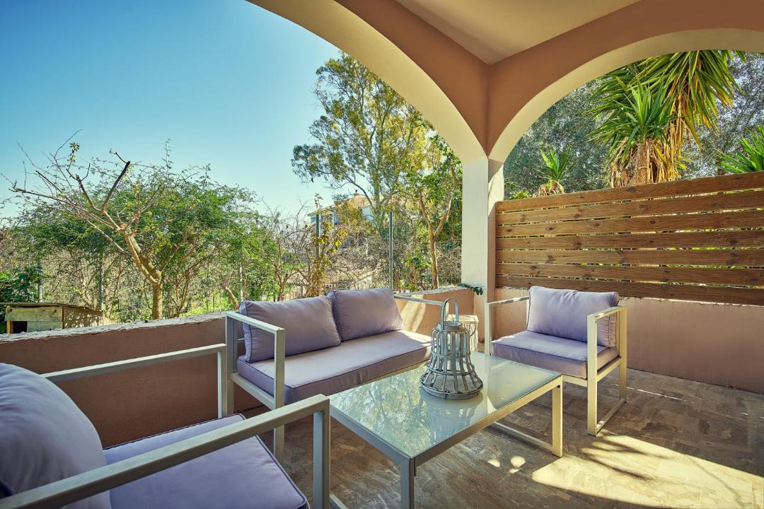 Photo of Patio Balcony in Lithakia