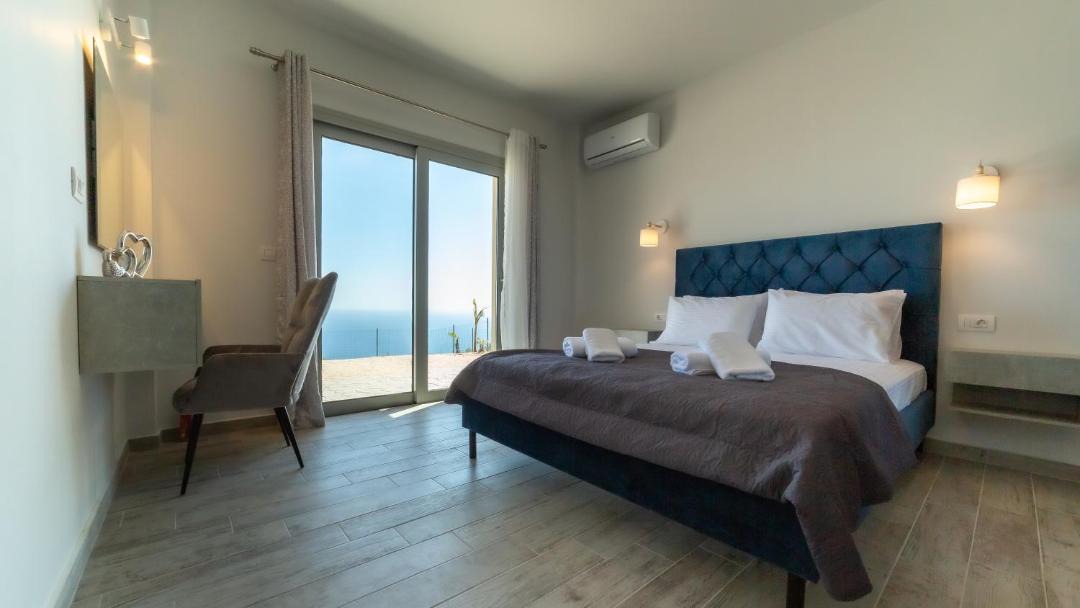 Photo of Bedroom in Mousata
