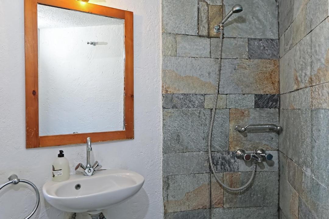 Photo of Bathroom in Koundouros