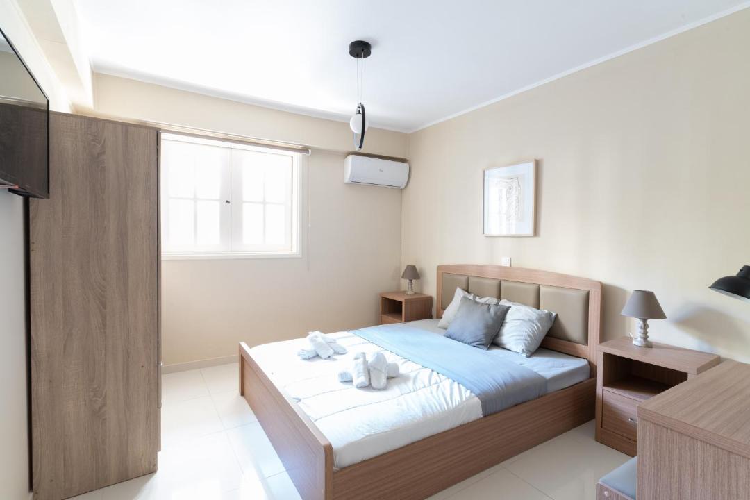 Photo of Bedroom in Alimos